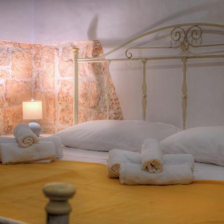 Ferienwohnung Scuderie Maresca Ostuni Exterior foto