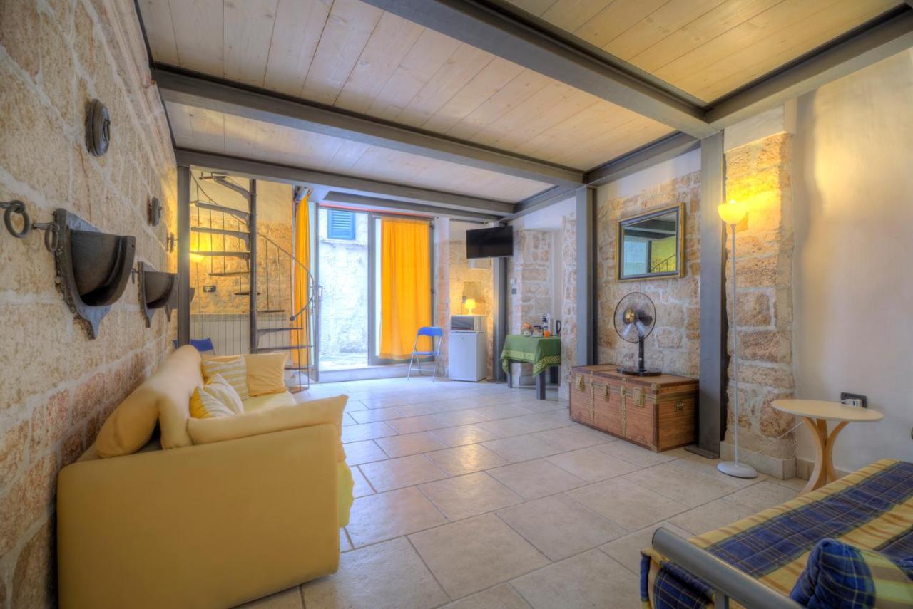 Ferienwohnung Scuderie Maresca Ostuni Exterior foto